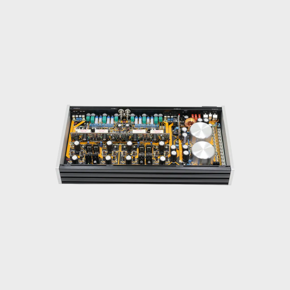 Ground Zero GZPA 4SQ – Amplificador 4 Canais High Performance SQ 1400W