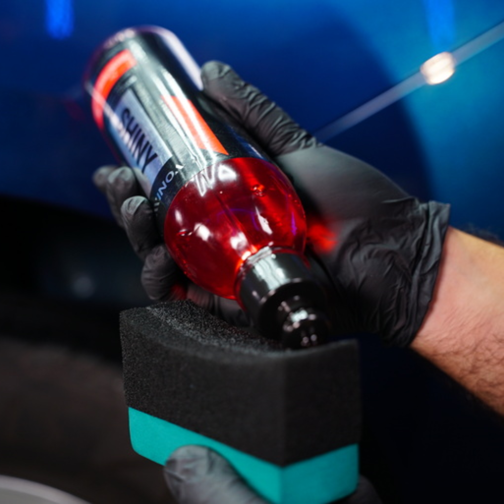 VONIXX Shiny – Renovador de Pneus com Brilho Duradouro 500ml