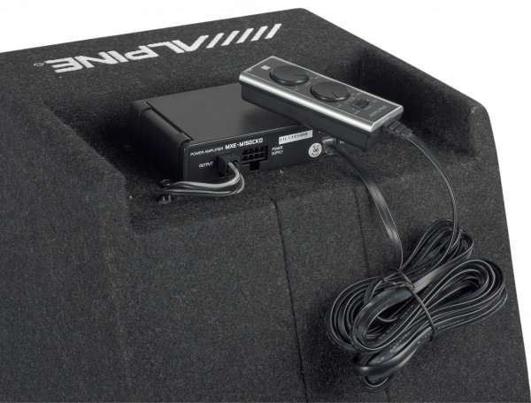 Subwoofer Ativo Alpine SWE-815 8" | 300W Máx / 100W RMS | Bass Reflex | Controlo Remoto