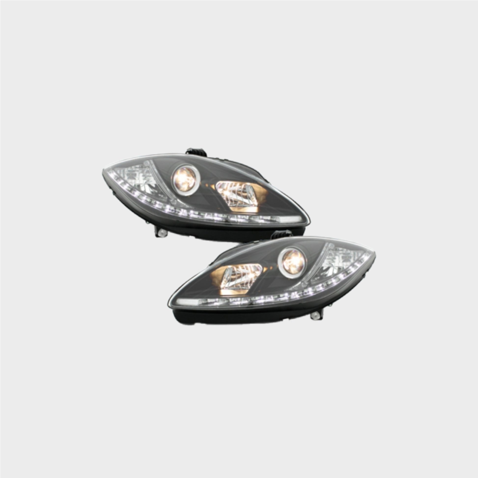 Faróis LED DRL para Seat León 1P / Altea (2009+) – Preto | Luz Diurna R87 | Kit Completo (Recondicionado)